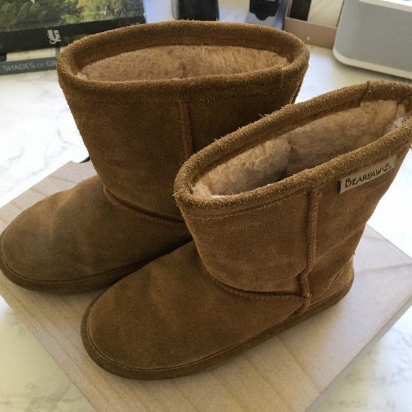 Bearpaw Boots - Picture 4 of 4